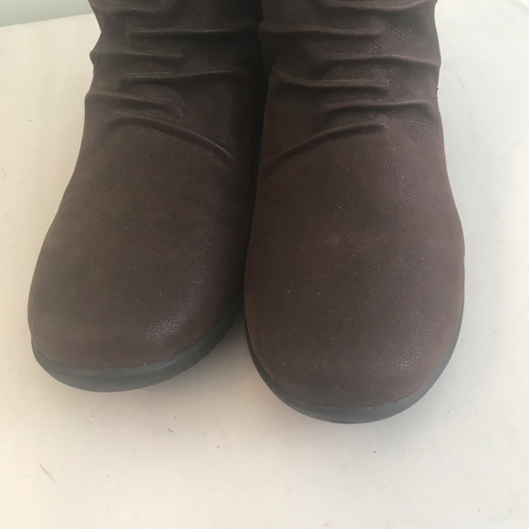 Cloudsteppers by Clark’s Blount booties - Picture 4 of 14